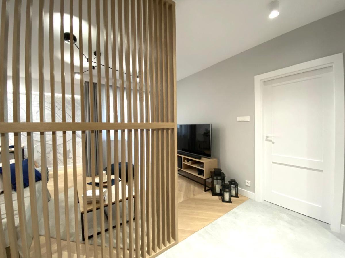 Mycherry - Old Town Apartment - Wiezienna 21C Вроцлав Экстерьер фото