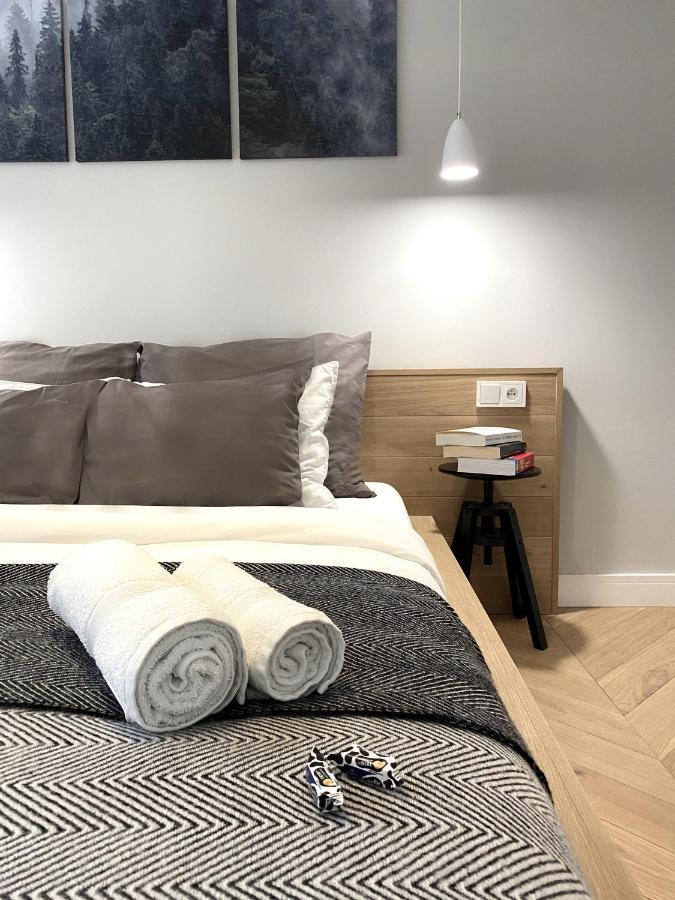 Mycherry - Old Town Apartment - Wiezienna 21C Вроцлав Экстерьер фото